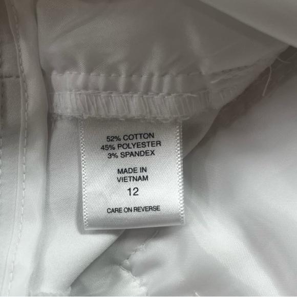 7th  Avenue Design Studio Bermuda Short Womens Signature fit Stretch White. - Picture 5 of 6